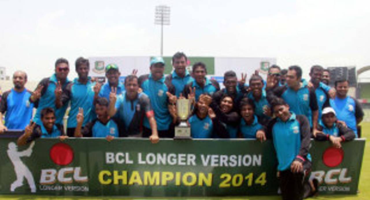 South Zone clinched the Bangladesh Cricket League with a 213-run win in the final<a href="http://www.espncricinfo.com/bangladesh/content/player/55952.html"></a>&nbsp;&nbsp;&bull;&nbsp;&nbsp;BCB