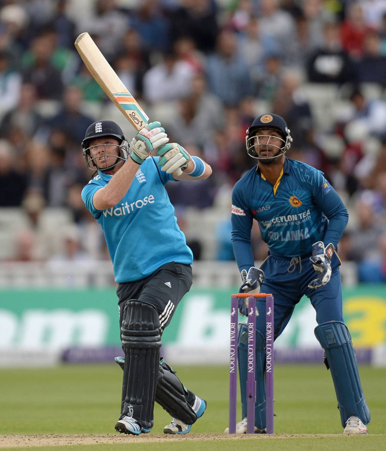 Ian Bell lofts down the ground, England v Sri Lanka, 5th ODI, Edgbaston, June 3, 2014