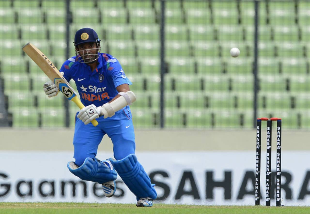 Robin Uthappa fell for 5, Bangladesh v India, 3rd ODI, Mirpur, June 19, 2014