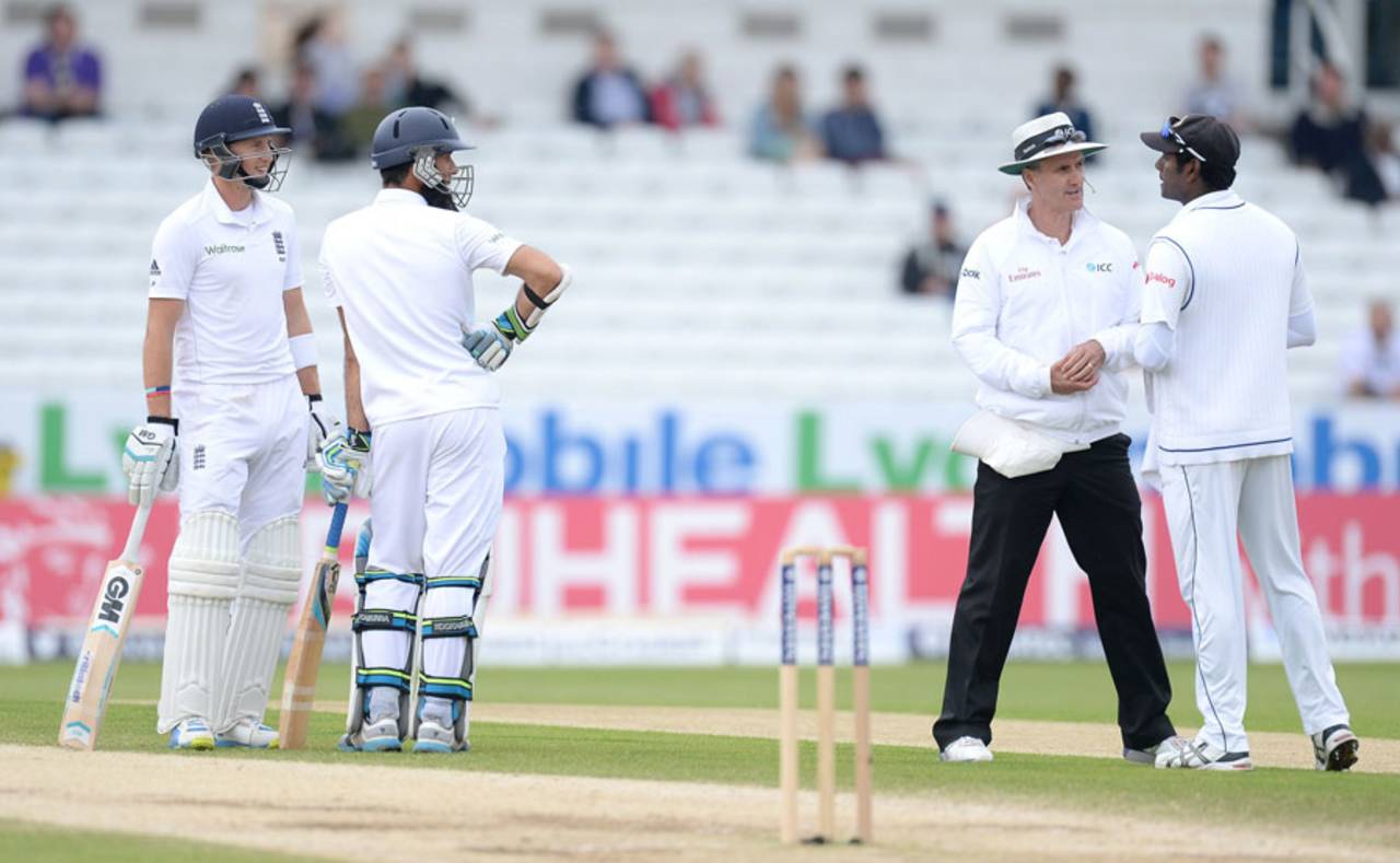 Angelo Mathews had to be told to calm down by the umpires, England v Sri Lanka, 2nd Investec Test, Headingley, 5th day, June 24, 2014