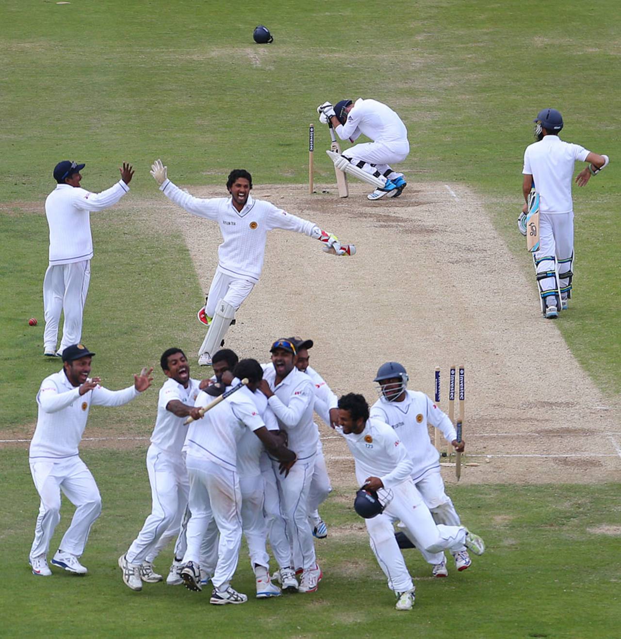 In the nick of time: Sri Lanka celebrate a thrilling win at Headingley&nbsp;&nbsp;&bull;&nbsp;&nbsp;Getty Images