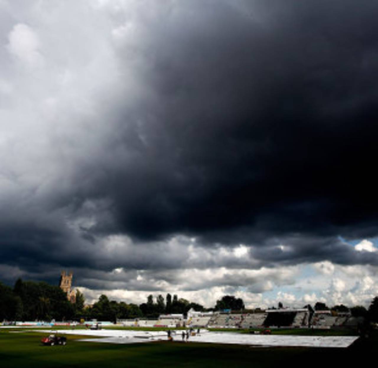 Storm clouds over New Road, Worcestershire v Nottinghamshire, NatWest T20 Blast, New Road, June 27, 2014