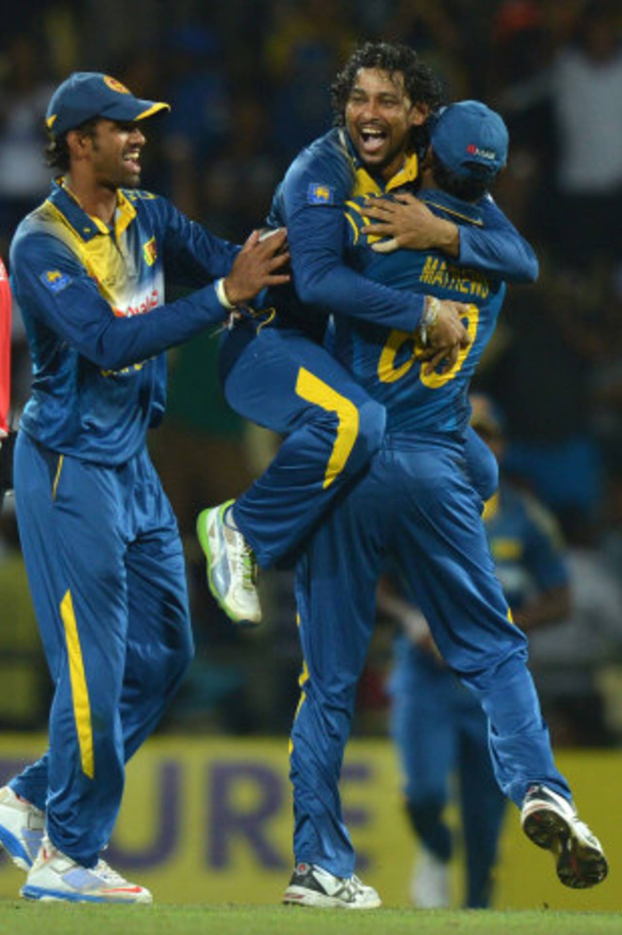 Tillakaratne Dilshan suffered two drops but ended the 22nd over with a wicket&nbsp;&nbsp;&bull;&nbsp;&nbsp;AFP