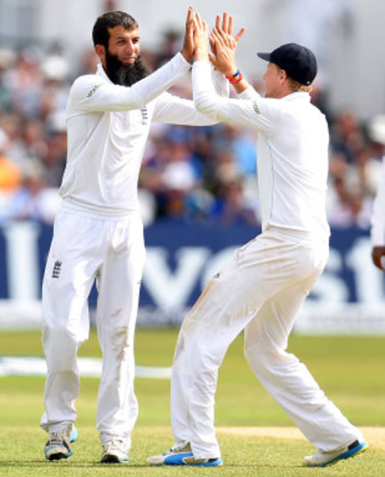Moeen Ali trapped Stuart Binny lbw, England v India, 1st Investec Test, Trent Bridge, 5th day, July 13, 2014