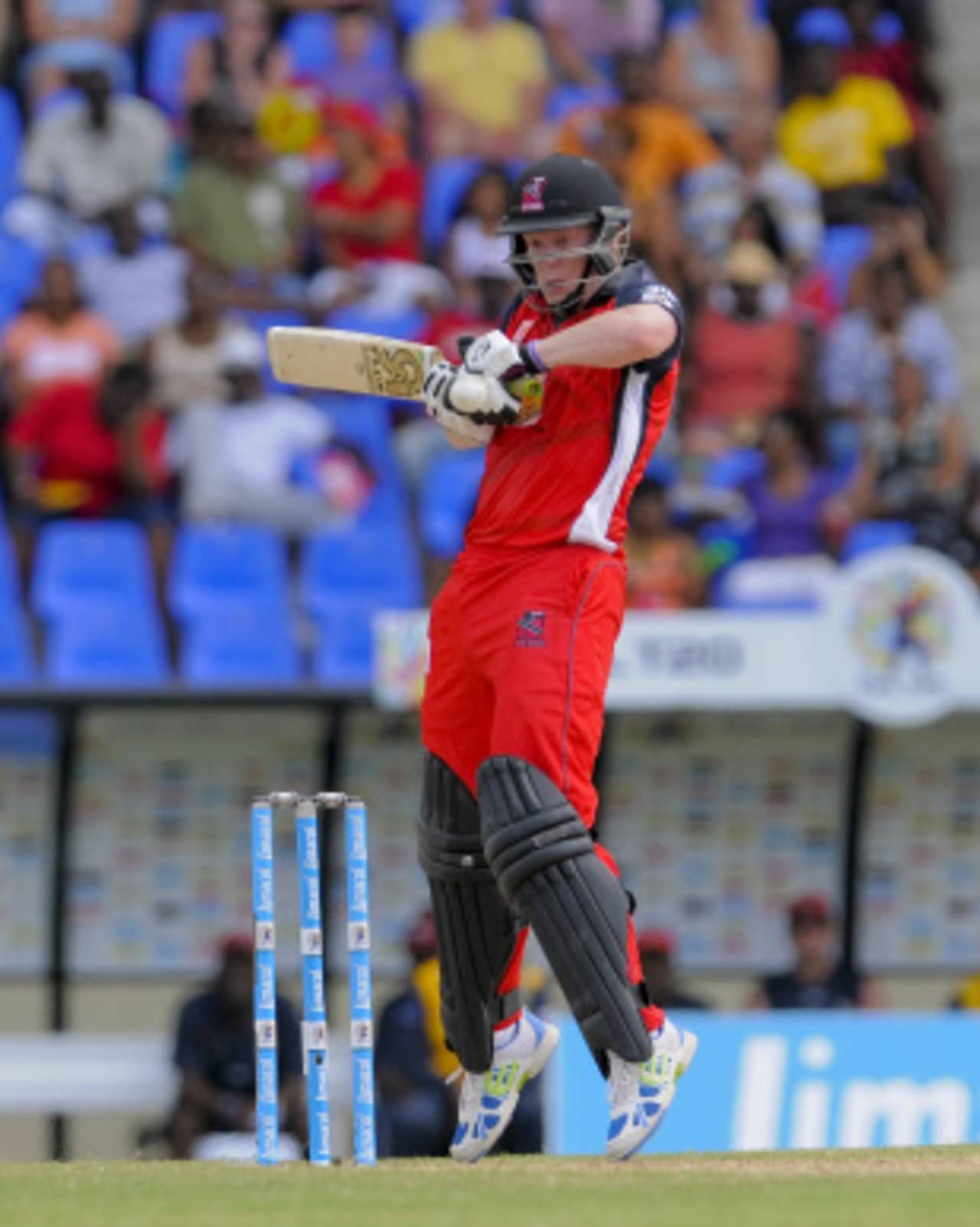 Kevin O'Brien fights off a short ball, Antigua Hawksbills v Red Steel, CPL 2014, North Sound, July 20, 2014