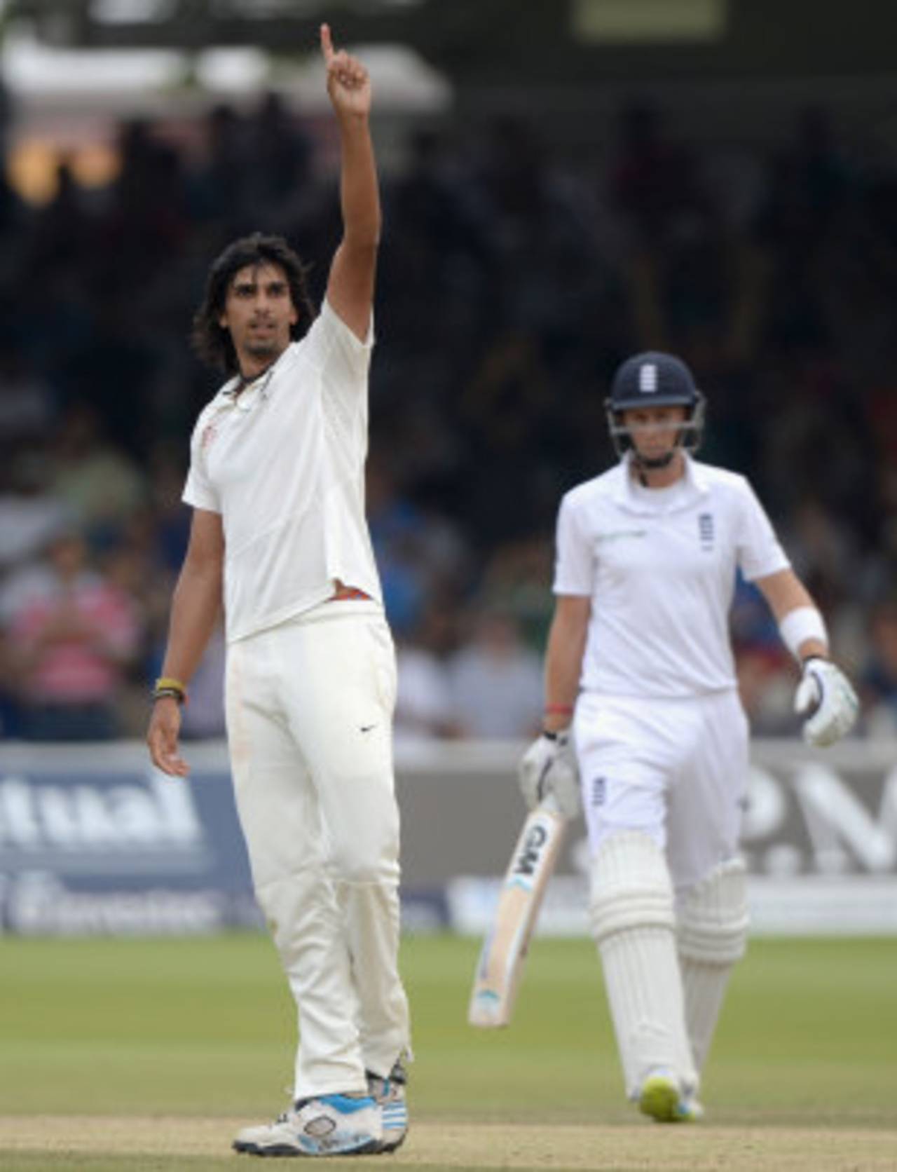 Ishant Sharma: "Had I gone for runs, had the plan failed, no one would have appreciated the fact that I was continuously bowling bouncers with an 80-plus overs old ball."&nbsp;&nbsp;&bull;&nbsp;&nbsp;Getty Images