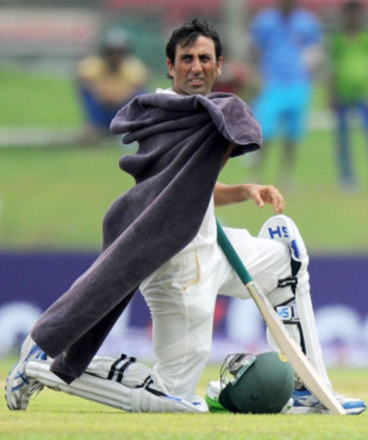 Security blanket: Younis Khan is the fading echo of a more wholesome time in Pakistan's history&nbsp;&nbsp;&bull;&nbsp;&nbsp;AFP