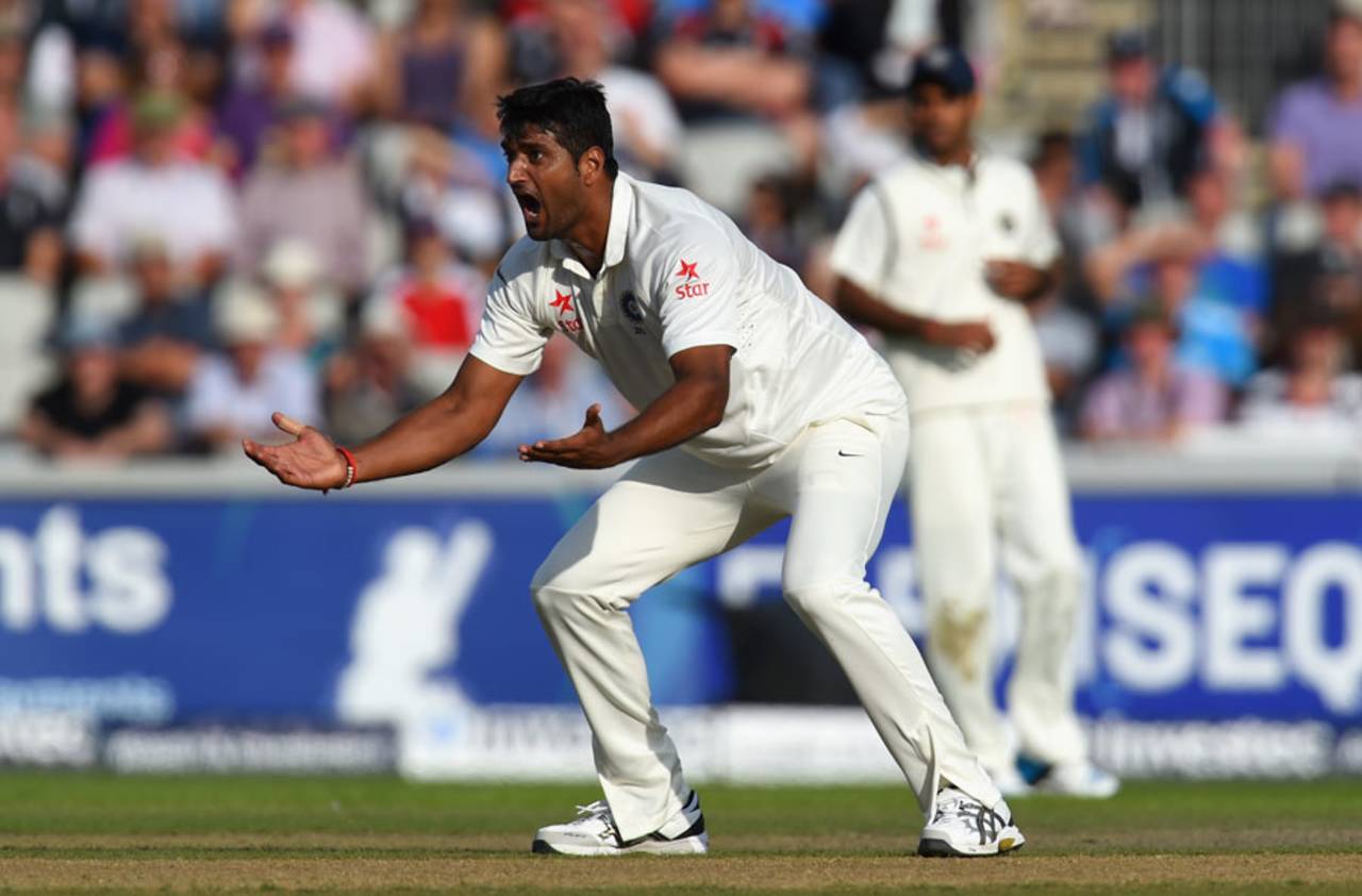 Pankaj Singh: 'There was a bit of disappointment [on Test debut] but I had given my 100%. The figures obviously didn't reveal the true picture of my bowling'&nbsp;&nbsp;&bull;&nbsp;&nbsp;Getty Images