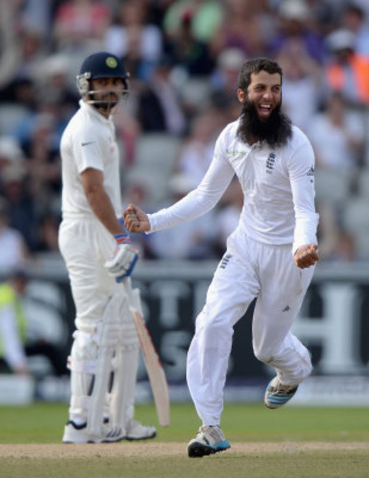 Moeen Ali produced a flurry of wickets after tea, England v India, 4th Test, Old Trafford, 3rd day, August 9, 2014