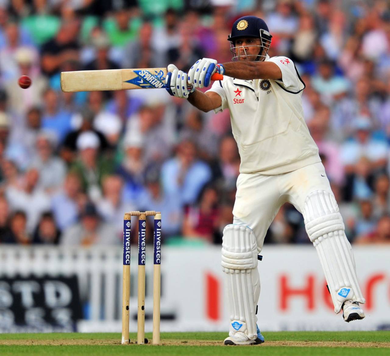 MS Dhoni lashes a cut over point, England v India, 5th Investec Test, The Oval, 1st day, August 15, 2014