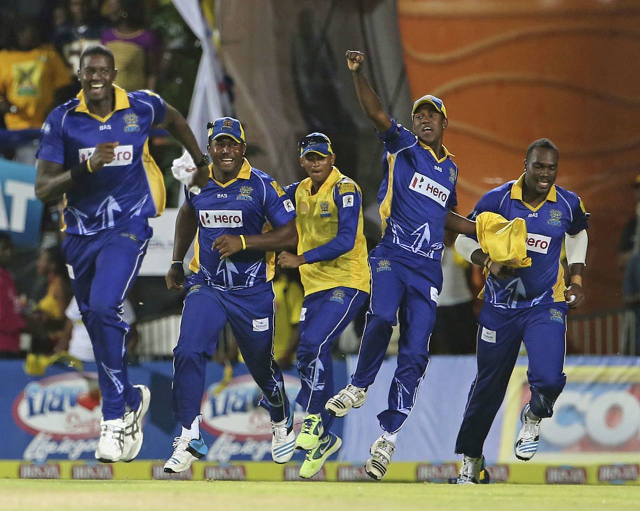 Barbados Tridents celebrate their triumph but not before several minutes of confusion and controversy&nbsp;&nbsp;&bull;&nbsp;&nbsp;LatinContent/Getty Images