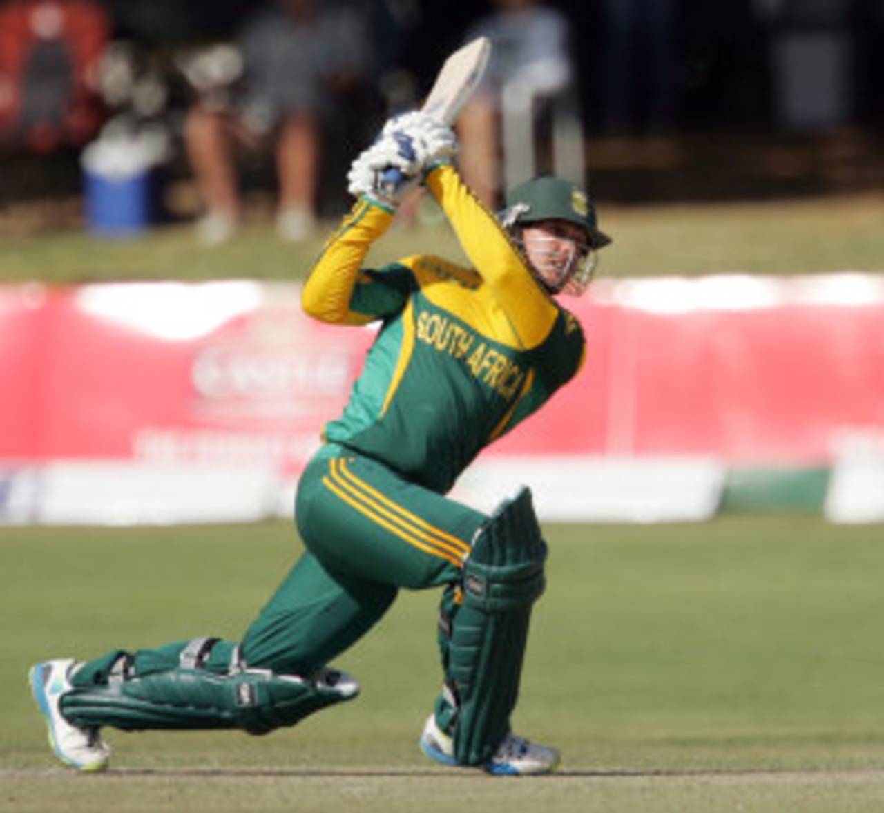 Quinton de Kock goes on the attack, Zimbabwe v South Africa, 3rd ODI, Bulawayo, August 21, 2014
