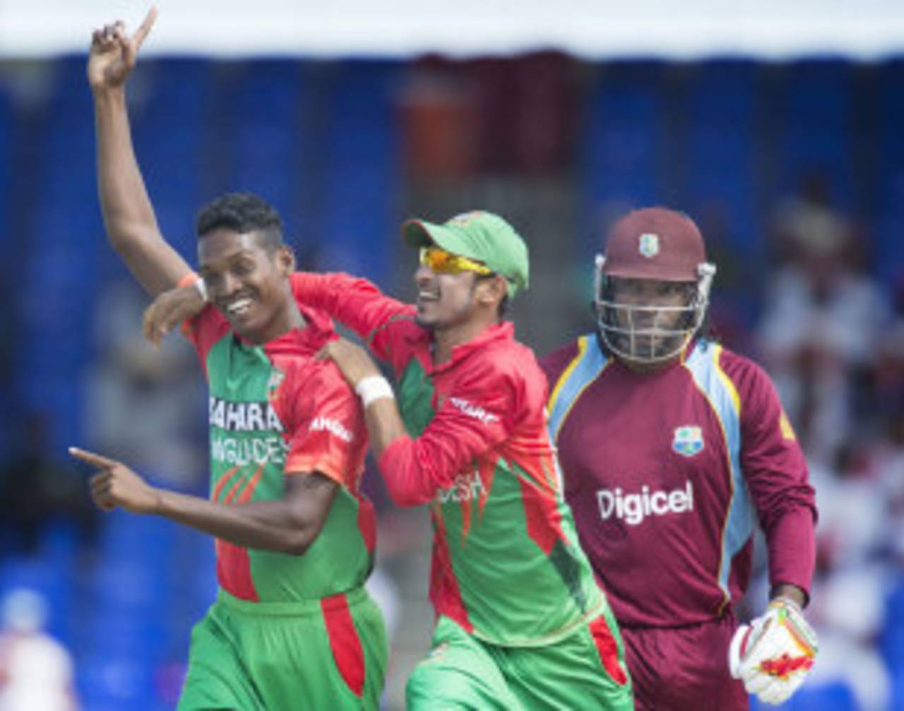 Al-Amin Hossain (left) is the most recent bowler to have his action questioned&nbsp;&nbsp;&bull;&nbsp;&nbsp;AFP