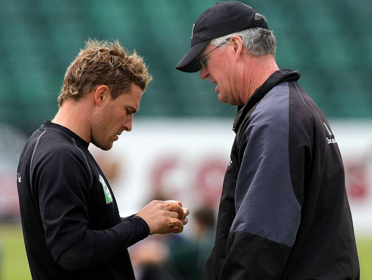 John Bracewell talks with Brendon McCullum during his time as New Zealand coach&nbsp;&nbsp;&bull;&nbsp;&nbsp;Getty Images