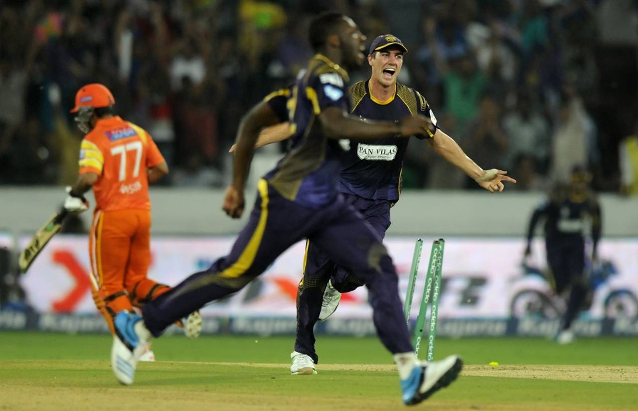 A blur in the outfield: Andre Russell's direct hit ran out Nasir Jamshed&nbsp;&nbsp;&bull;&nbsp;&nbsp;BCCI
