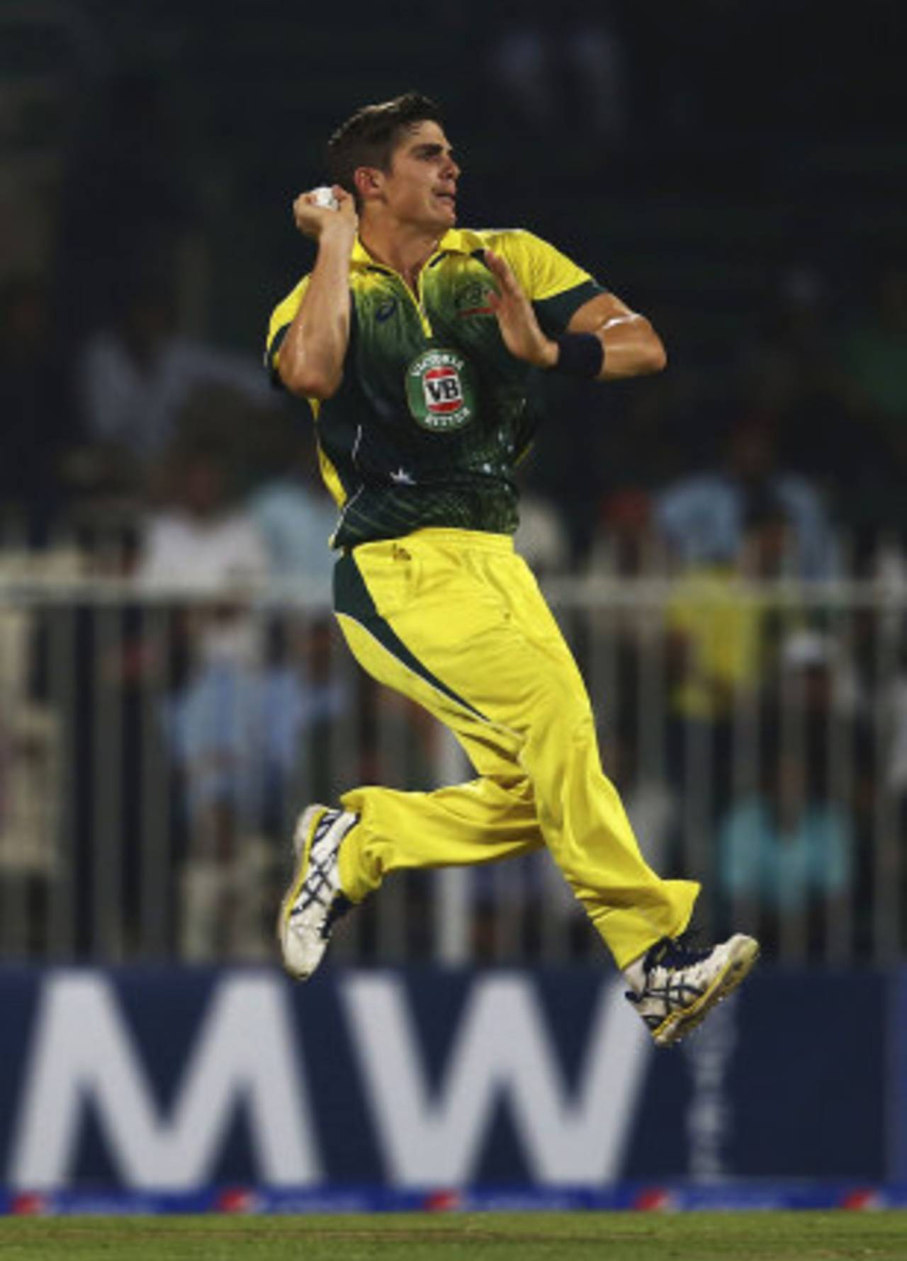 Sean Abbott leaps into his delivery stride, Pakistan v Australia, 1st ODI, Sharjah, October 7, 2014