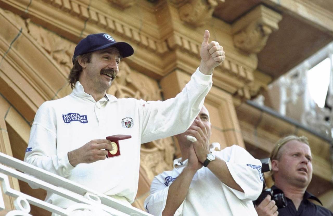 Jack Russell flashes a thumbs up after his team's win, Gloucestershire v Yorkshire, Benson & Hedges Super Cup final, Lord's, 1 August 1999