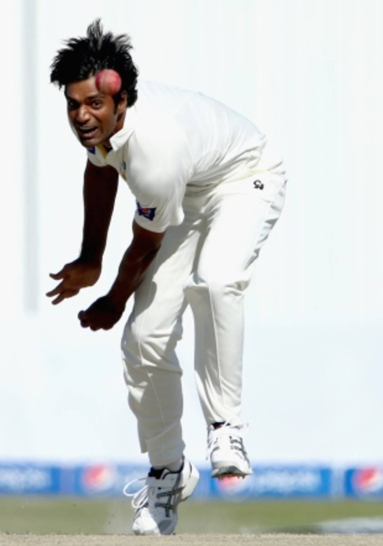Rahat Ali was Man of the Match for his six wickets, Pakistan v New Zealand, 1st Test, Abu Dhabi, 5th day, November 13, 2014