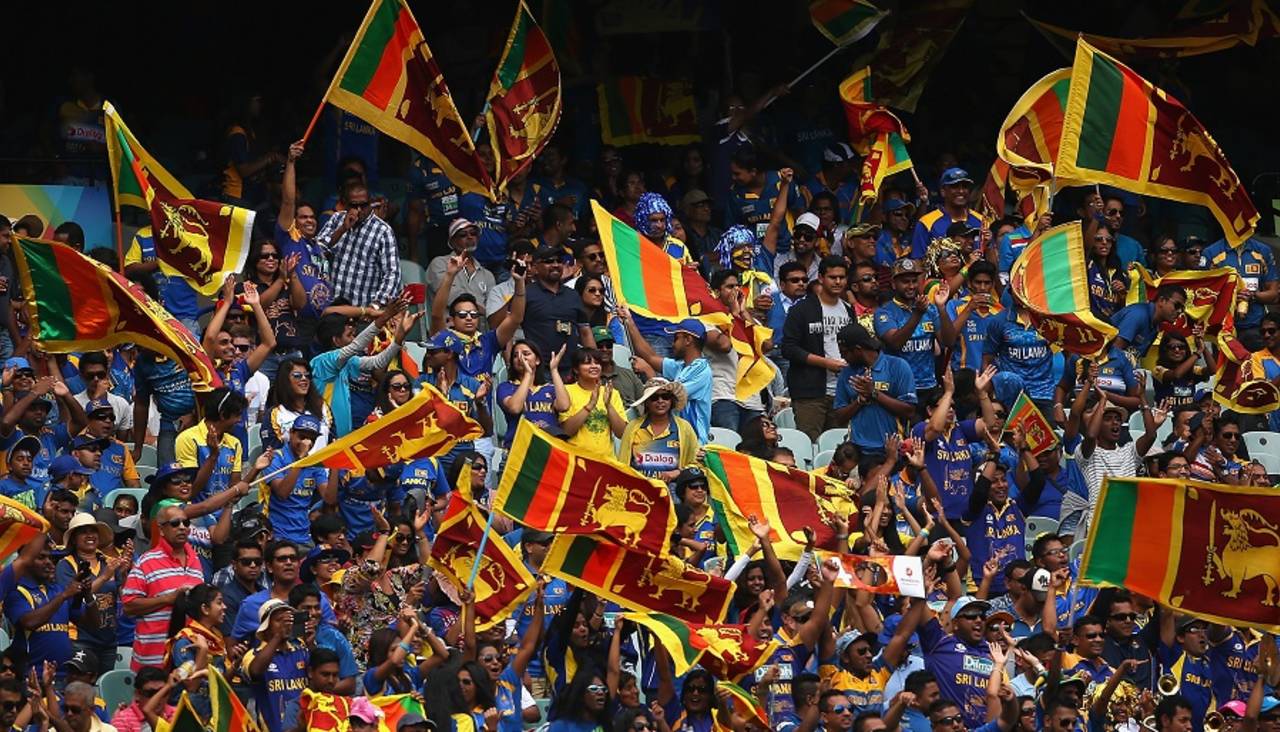 The Sri Lankan fans were treated to a classy batting exhibition by Kumar Sangakkara in his 400th ODI&nbsp;&nbsp;&bull;&nbsp;&nbsp;Getty Images