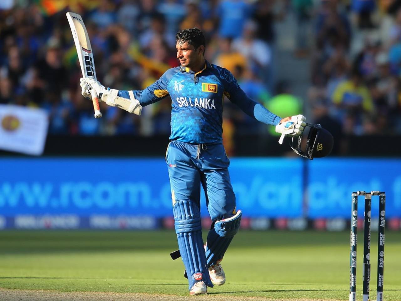 Kumar Sangakkara celebrates his 22nd hundred, Bangladesh v Sri Lanka, World Cup 2015, Group A, Melbourne, February 26, 2015