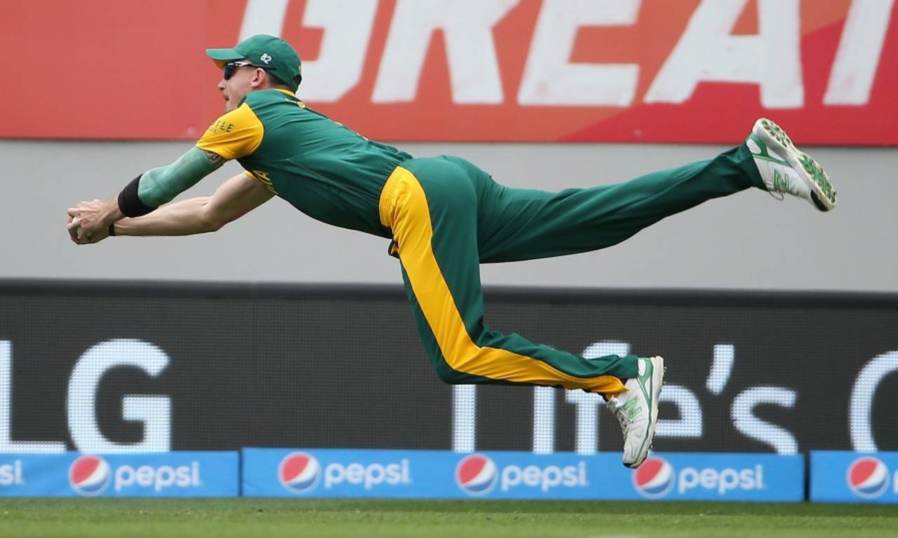 Dale Steyn: If his bowling doesn't get you, his catching will&nbsp;&nbsp;&bull;&nbsp;&nbsp;AFP