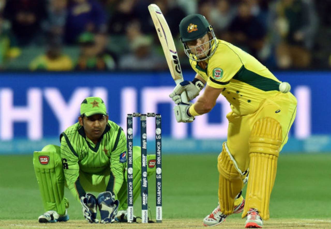 Shane Watson lines up to hit the ball, Australia v Pakistan, World Cup 2015, 3rd quarter-final, Adelaide, March 20, 2015