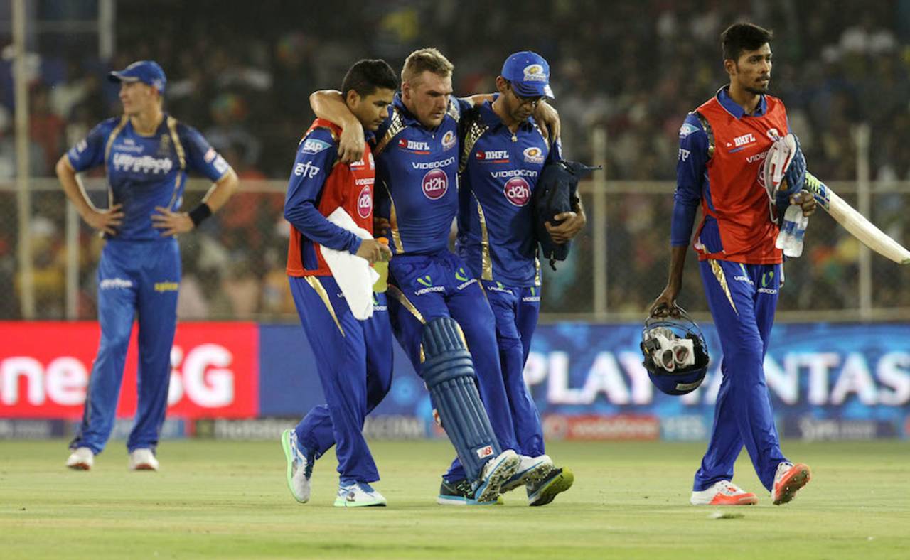 Aaron Finch had to be helped off the field after injuring his hamstring during Mumbai Indians' match against Rajasthan Royals on Tuesday&nbsp;&nbsp;&bull;&nbsp;&nbsp;BCCI