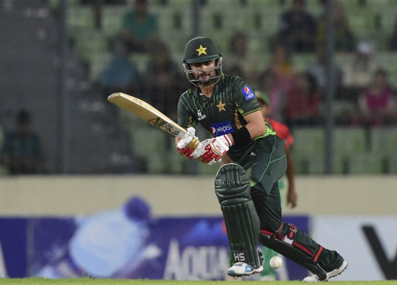 Hoping for a change in fortunes after the ODI series loss, Pakistan chose to bat in Mirpur in the only T20. Ahmed Shehaz looked out of touch and was out for a 31-ball 17&nbsp;&nbsp;&bull;&nbsp;&nbsp;AFP