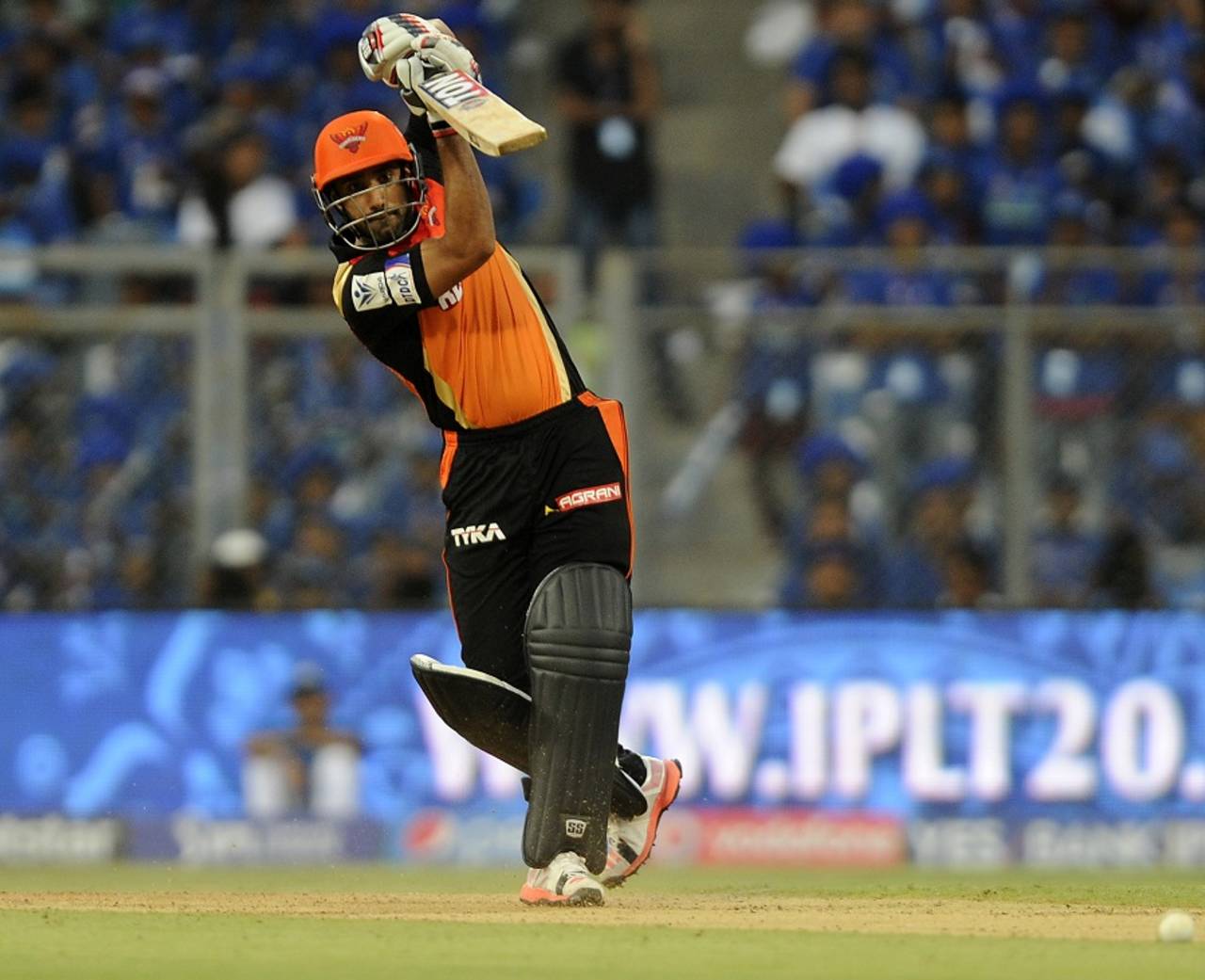 Ravi Bopara drills a drive, Mumbai Indians v Sunrisers Hyderabad, IPL 2015, Mumbai, April 25, 2015