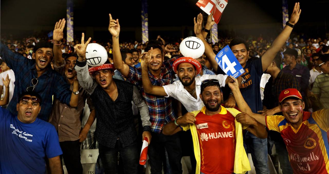 Fans enjoy the IPL game, Rajasthan Royals v Royal Challengers Bangalore, IPL 2015, Ahmedabad, April 24, 2015