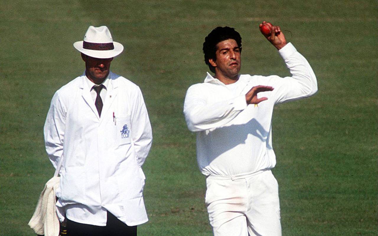 Wasim Akram bowls, England, 1992