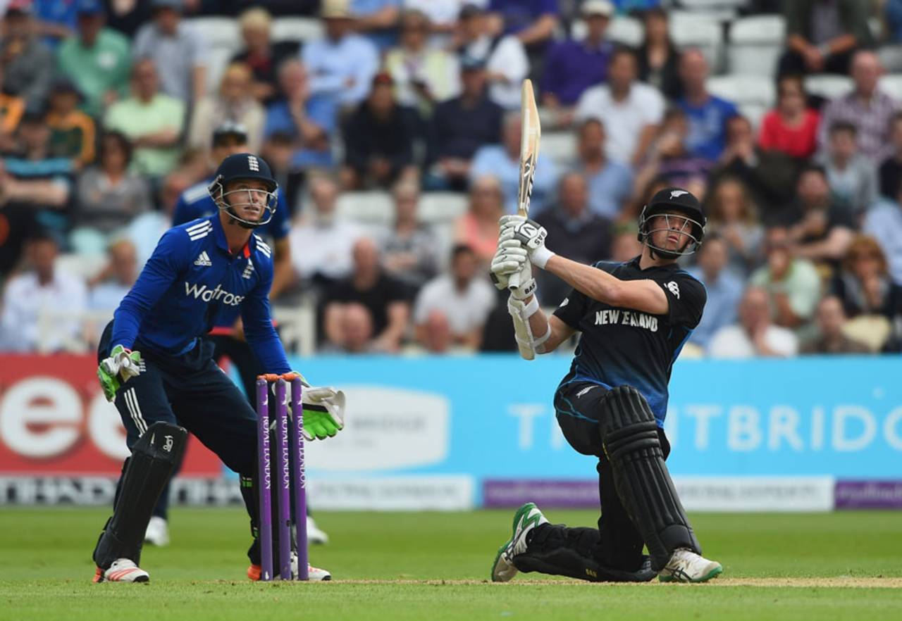 Mitchell Santner hammered 44 off 19 balls, England v New Zealand, 4th ODI, Trent Bridge, June 17, 2015