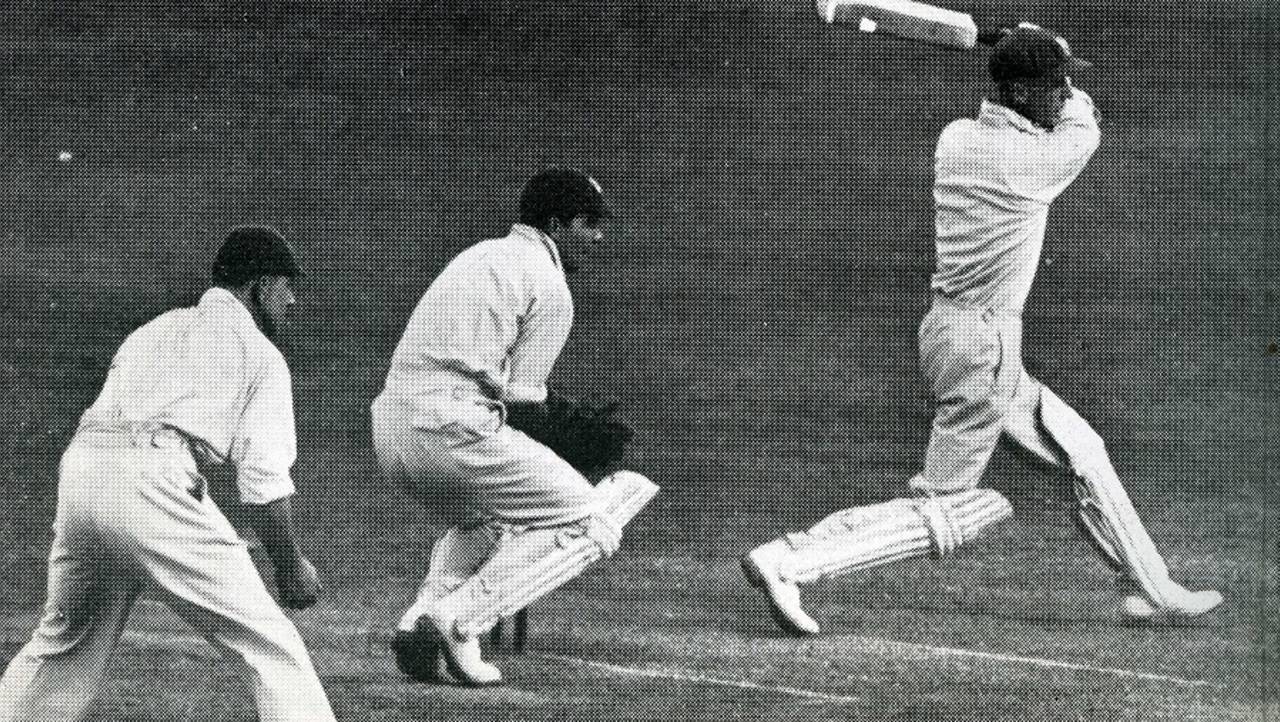 Archie Jackson batting against England in 1930
