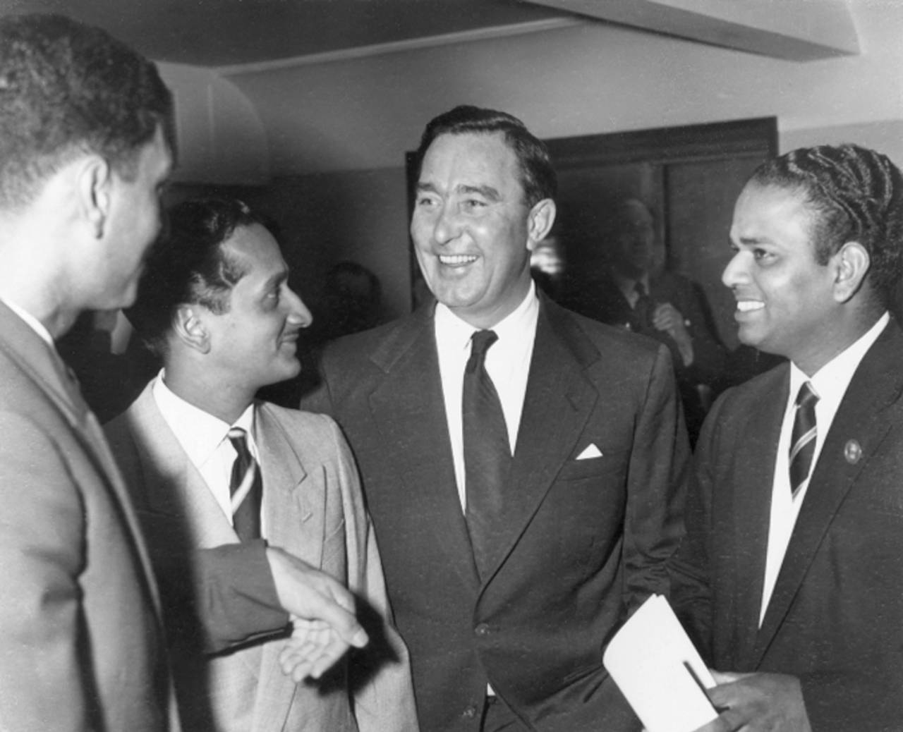 "Fancy a game of pass the captaincy, chaps?" - Polly Umrigar, Dattu Gaekwad, Denis Compton and Vijay Manjrekar have a chat during India's tour to England in 1959&nbsp;&nbsp;&bull;&nbsp;&nbsp;Getty Images