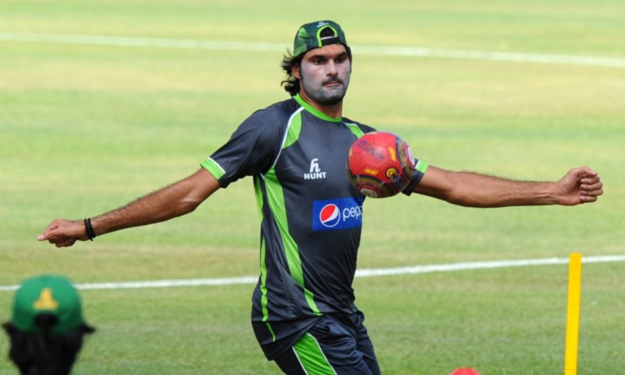 Mohammad Irfan has 14 days to respond to the charge laid against him by the Pakistan Cricket Board&nbsp;&nbsp;&bull;&nbsp;&nbsp;AFP