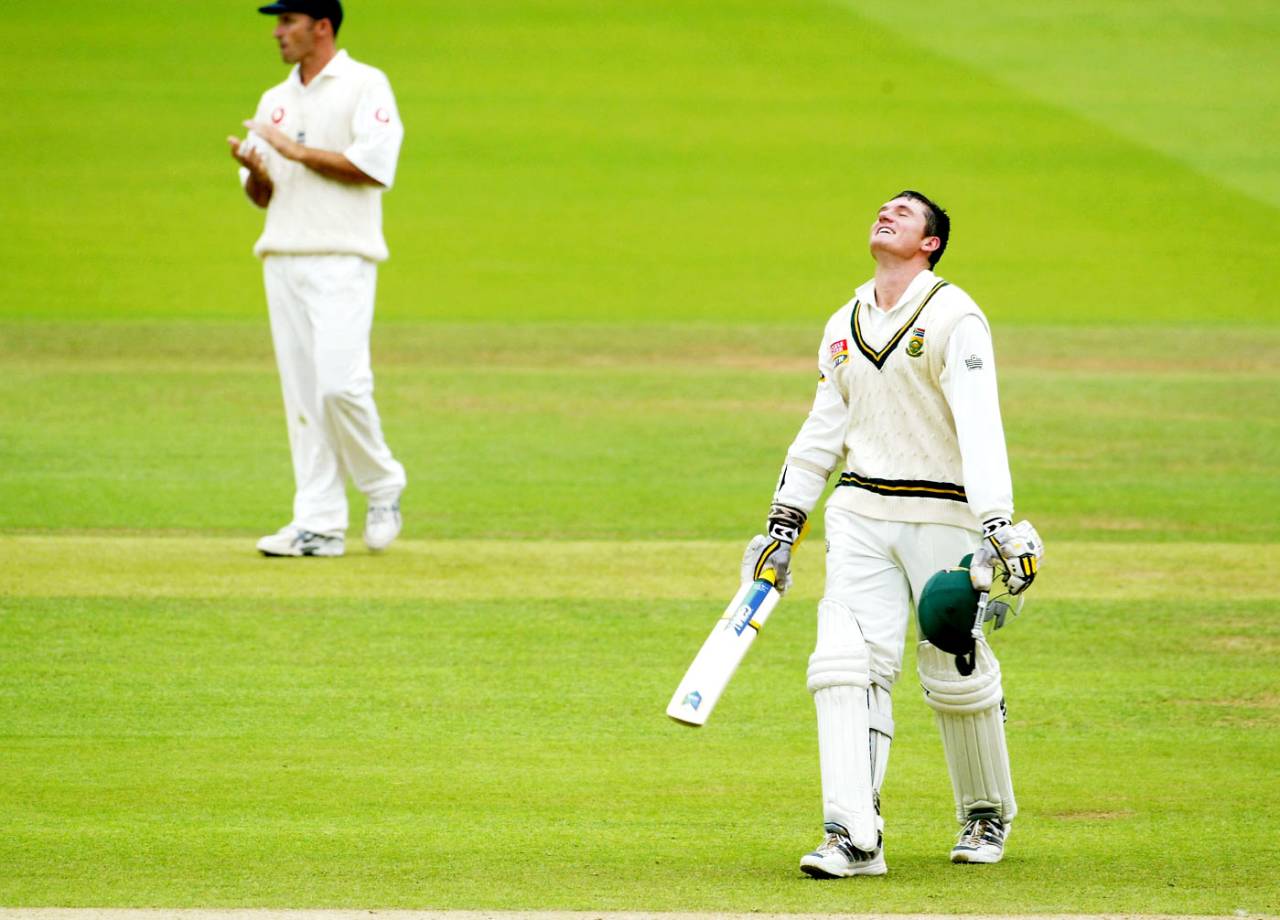 Graeme Smith celebrates his double-century, England v South Africa, 2nd Test, Lord's, 2nd day, August, 1, 2003