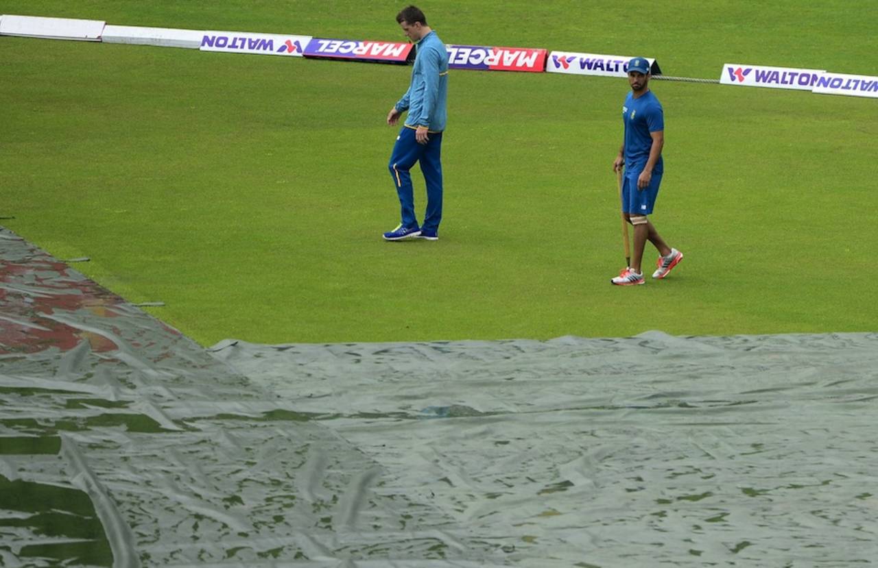 A washout in Dhaka meant that Dane Vilas' Test debut was one to forget&nbsp;&nbsp;&bull;&nbsp;&nbsp;AFP