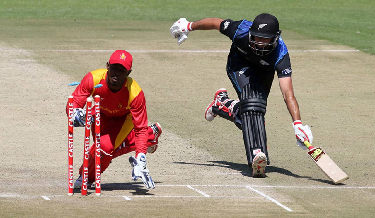 Regis Chakabva completes the run-out of Grant Elliott, Zimbabwe v New Zealand, 1st ODI, Harare, August 2, 2015