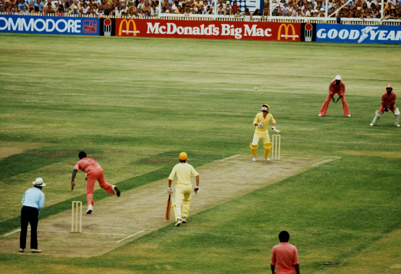 Ian Davis sees the ball fly during a a World Series Cricket limited-overs match in Sydney, 1979