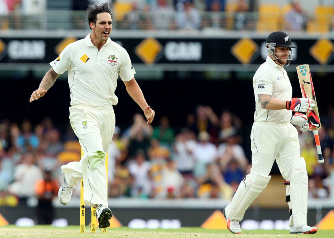 Mitchell Johnson roars after getting Brendon McCullum cheaply, Australia v New Zealand, 1st Test, Brisbane, 2nd day, November 6, 2015