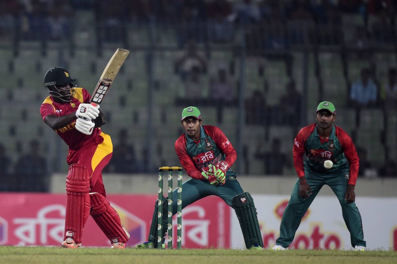 Elton Chigumbura top-scored with 47 but Zimbabwe fell away in their chase&nbsp;&nbsp;&bull;&nbsp;&nbsp;AFP