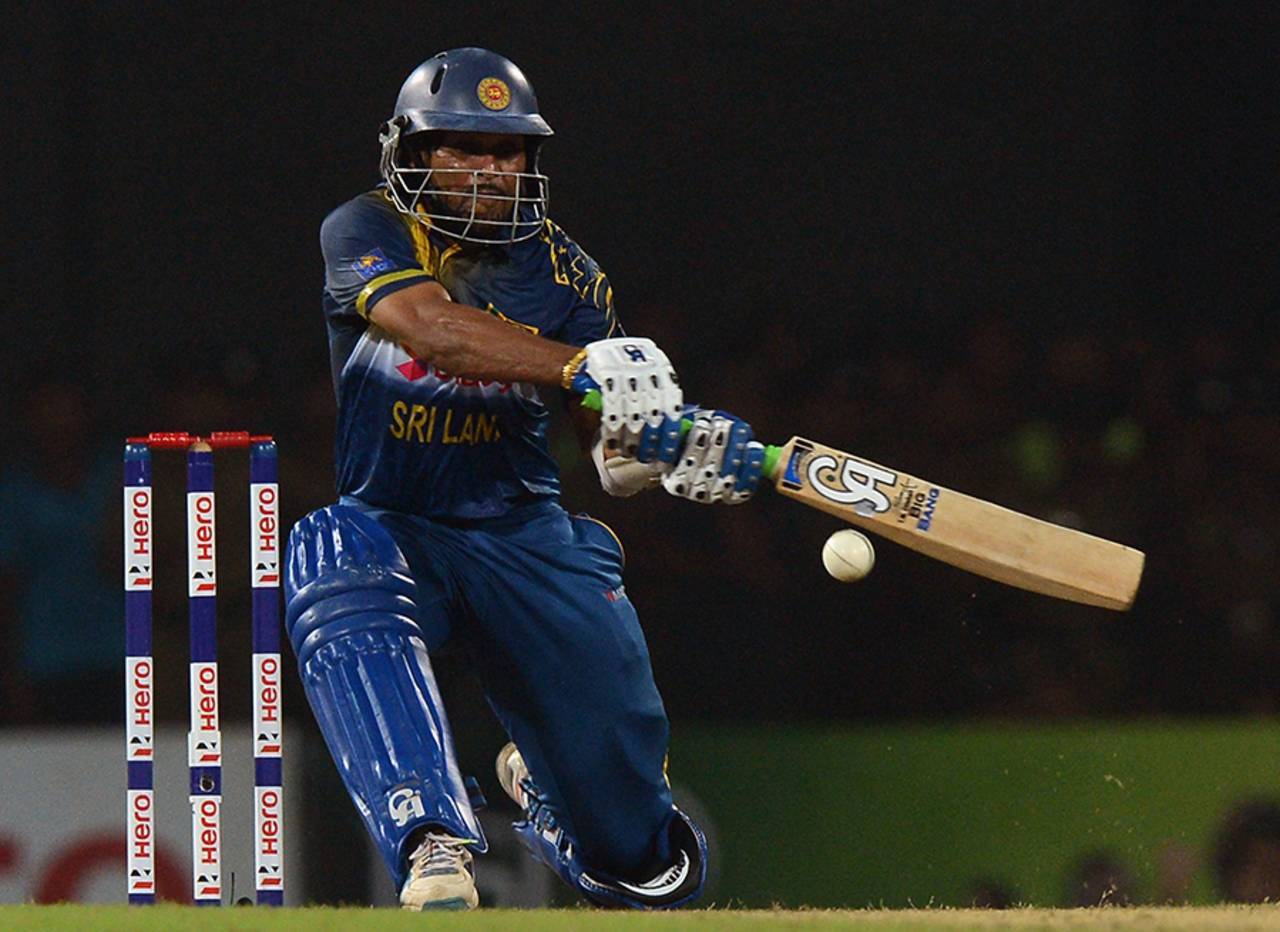 Tillakaratne Dilshan plays a switch-hit during his knock of 52, Sri Lanka v West Indies, 2nd T20I, Colombo, November 11, 2015