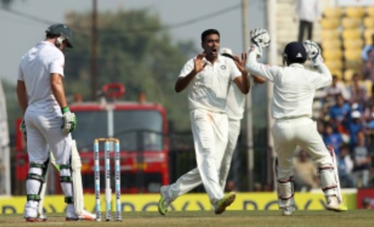 R Ashwin celebrates the wicket of AB de Villiers, India v South Africa, 3rd Test, Nagpur, 3rd day, November 27, 2015