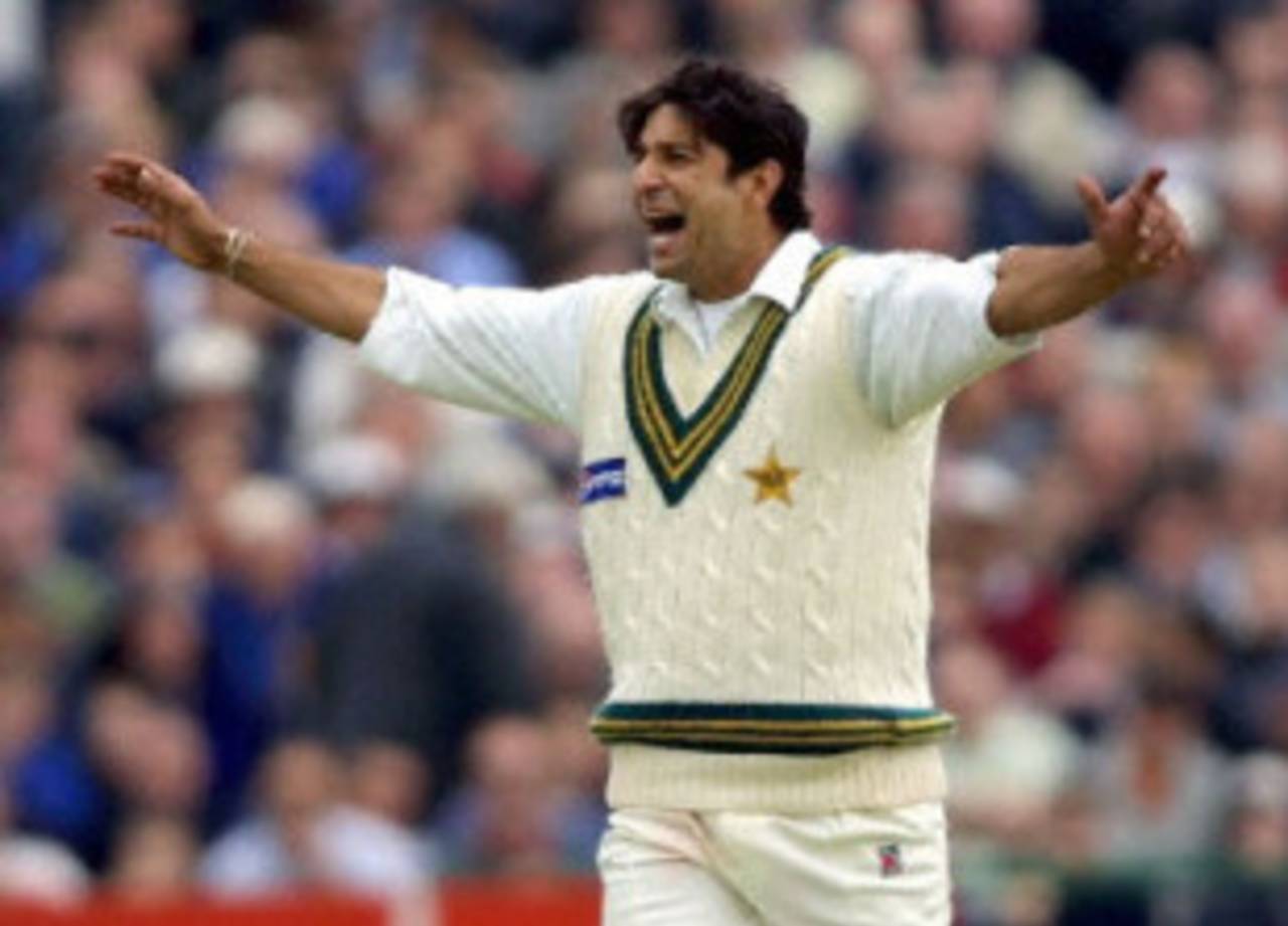 Wasim Akram celebrates running out Graham Thorpe, day 3, 2nd Test at Old Trafford, 17-21 May 2001.
