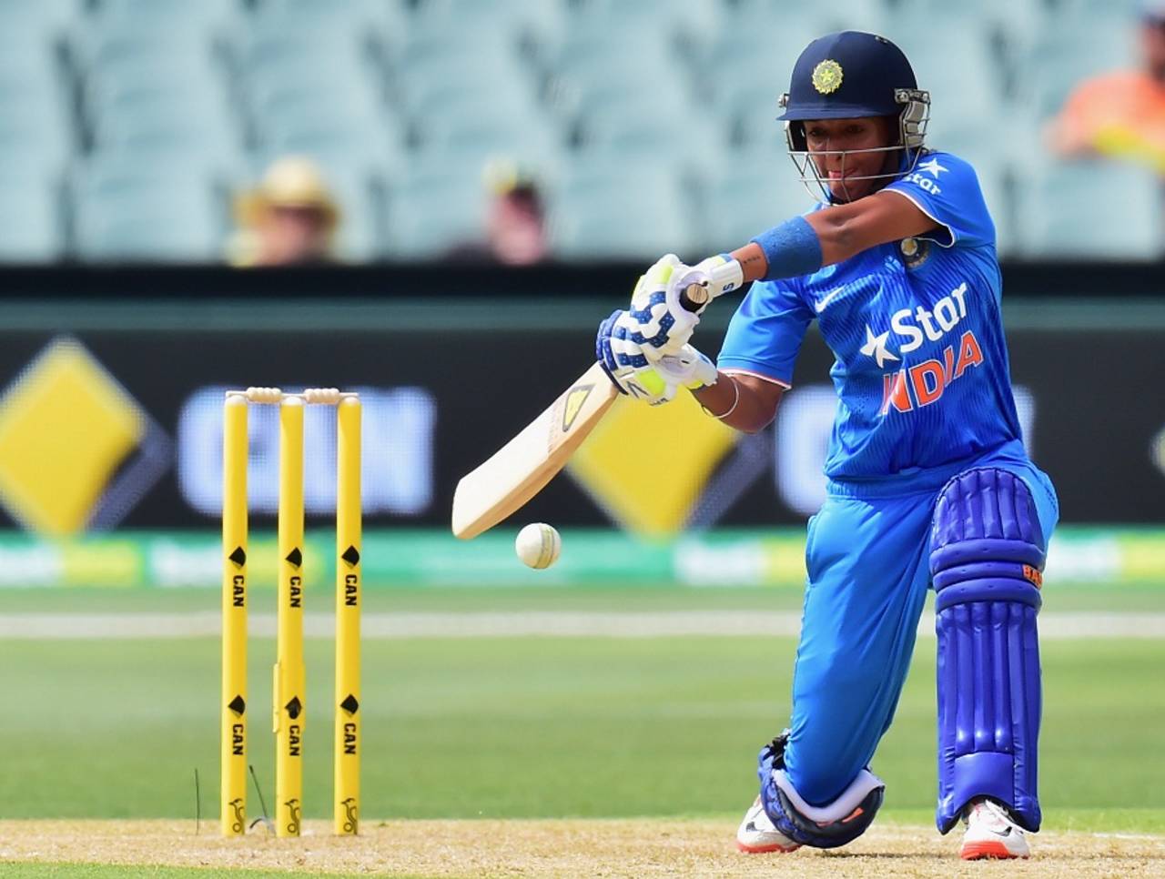 Harmanpreet Kaur smashed a 31-ball 46 to set up India's chase, Australia v India, 1st Women's T20, Adelaide, January 26, 2016