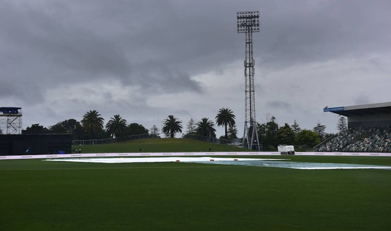 It was a gloomy day at McLean Park, New Zealand v Pakistan, 2nd ODI, Napier, January 28, 2016