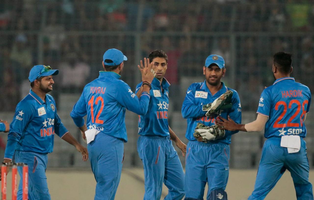India chose to bowl and Ashish Nehra immediately broke through, removing Mohammad Hafeez in the first over&nbsp;&nbsp;&bull;&nbsp;&nbsp;Associated Press