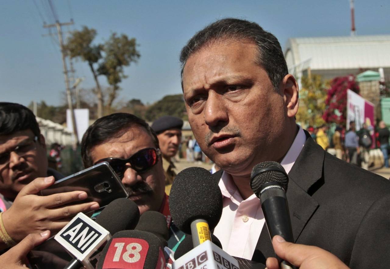 MV Sridhar talks to the media in Dharamsala during the World T20, March 8, 2016