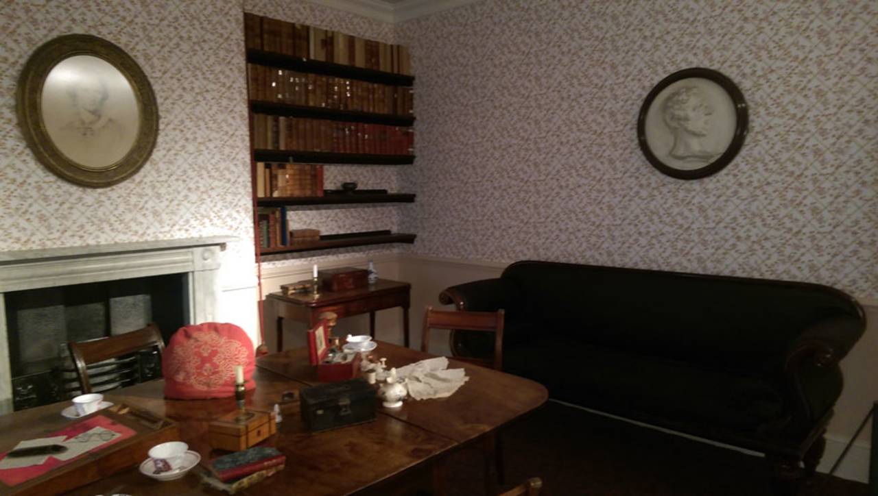 The sitting room where Emily Brontë wrote <i>Wuthering Heights</i>&nbsp;&nbsp;&bull;&nbsp;&nbsp;Andrew Fernando/ESPNcricinfo