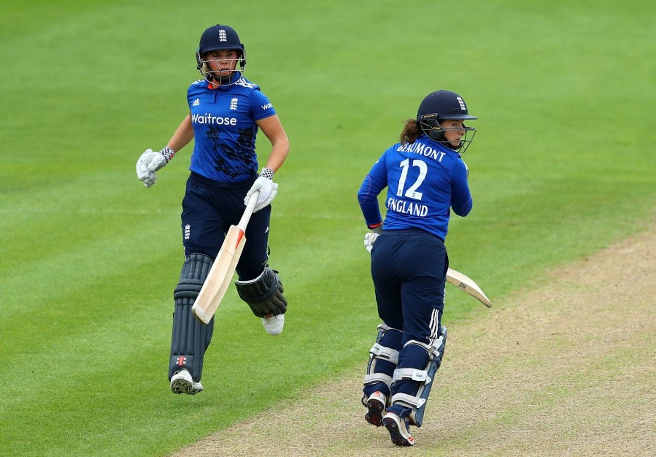 Tammy Beaumont and Lauren Winfield complete a run during their strong opening stand, England v Pakistan, 2nd Women's ODI, Worcester, June 22, 2016